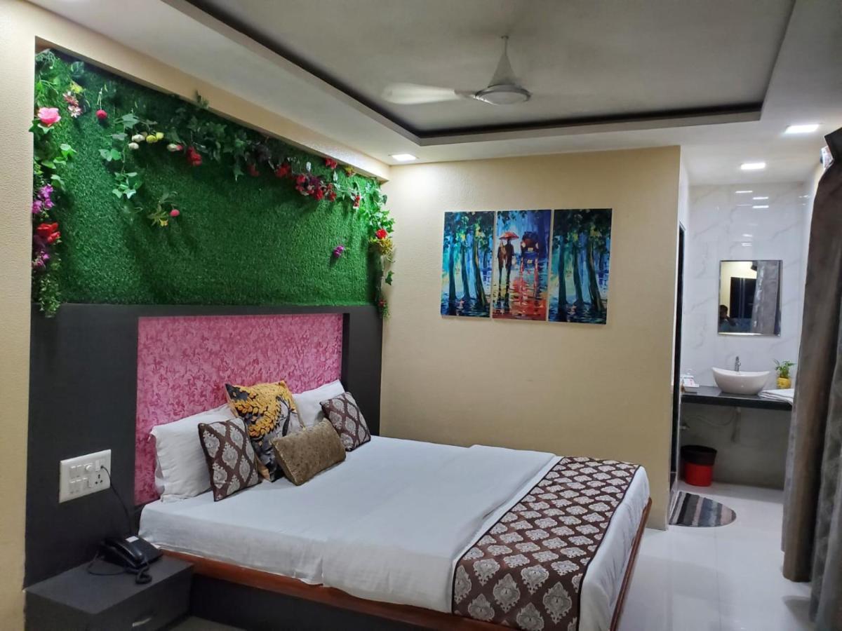 Hotel Mari Aai Residency Navi Mumbai Exterior foto
